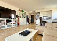 Resale - Apartment - Orihuela Costa - Campoamor