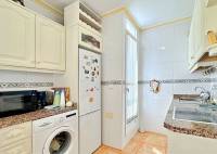 Resale - Apartment - Orihuela Costa - La Zenia