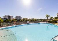 Resale - Apartment - Orihuela Costa - Villamartín