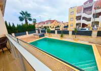Resale - Villa - Orihuela Costa - La Zenia