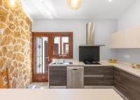 Resale - Villa - Orihuela Costa - Punta Prima