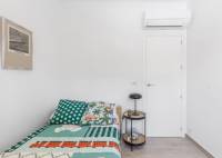 Resale - Villa - Orihuela Costa - Punta Prima