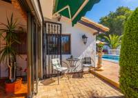 Resale - Villa - Orihuela - Orihuela Costa