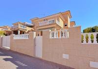 Resale - Villa - Orihuela - Orihuela Costa