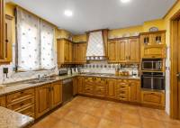 Resale - Villa - Torrevieja - La veleta