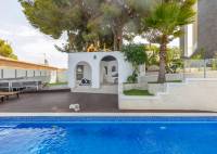 Resale - Villa - Torrevieja - Los balcones