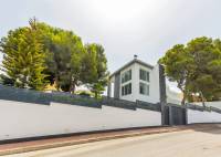 Resale - Villa - Torrevieja - Los balcones